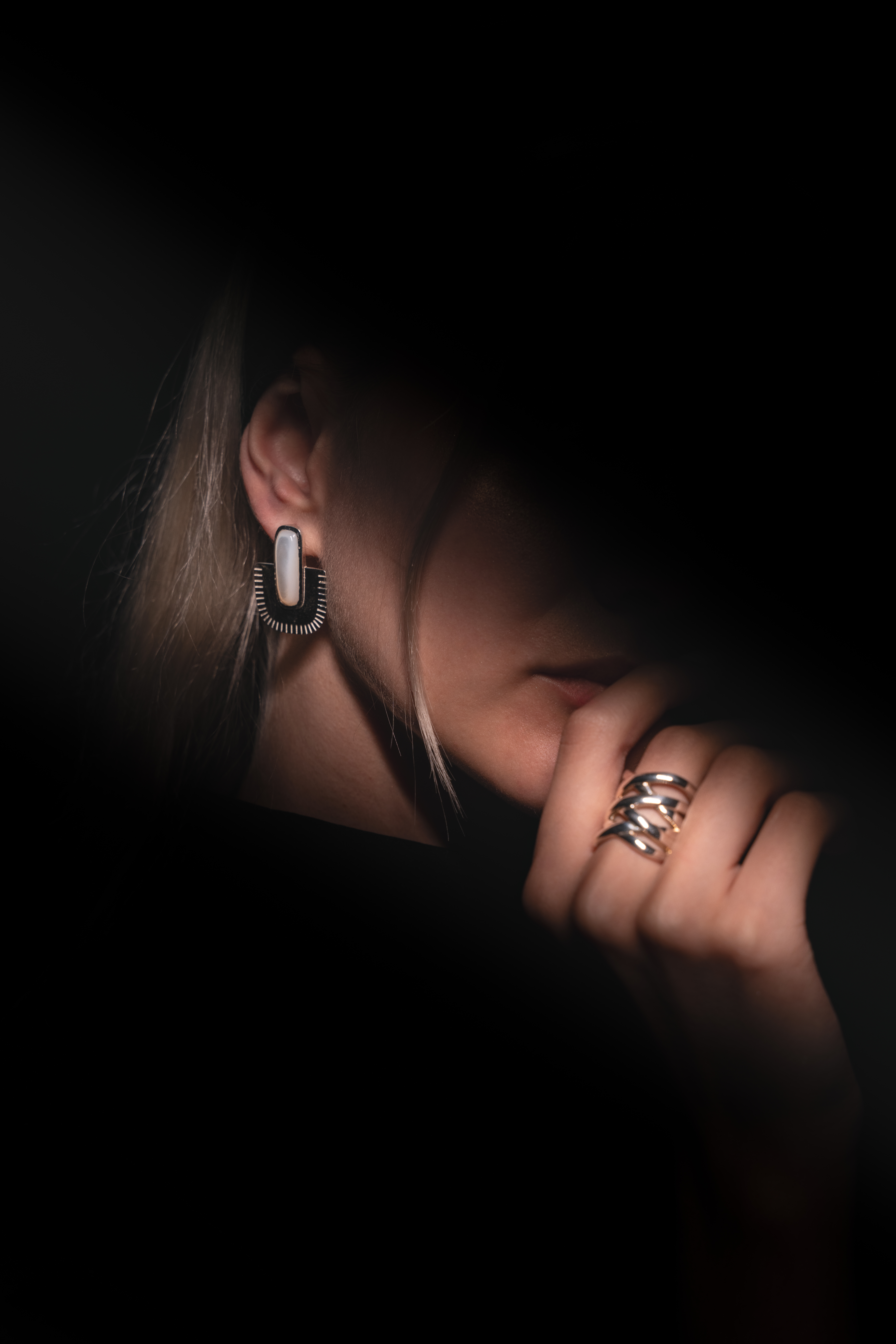 Silora silver — Jewelry Editorial project frame